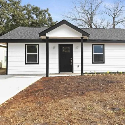 Buy this 3 bed house on 3802 Joplin Avenue in Groves, TX 77619