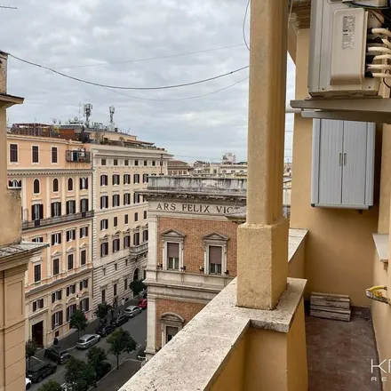 Image 7 - Embassy Hotel, Via Antonio Salandra 6, 00187 Rome RM, Italy - Apartment for rent