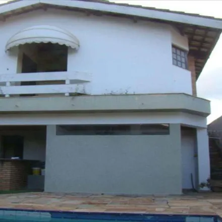 Buy this 2 bed house on Rua Magnólias in Estância Lynce, Atibaia - SP