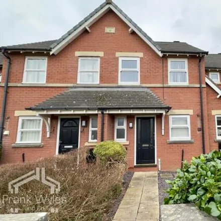 Rent this 2 bed townhouse on West Cliffe in Fylde, United Kingdom