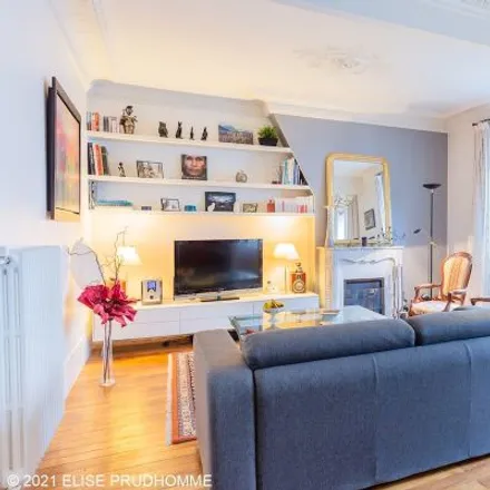 Rent this 4 bed apartment on 27 Rue Damrémont in 75018 Paris, France