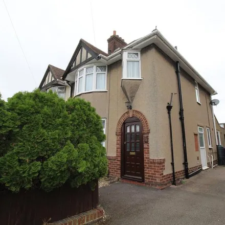 Rent this 3 bed duplex on 12 South Road in Baldock, SG7 6BZ