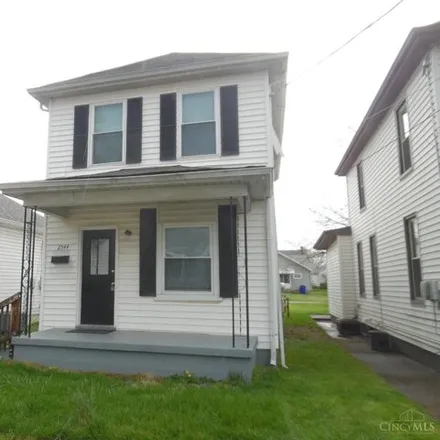 Buy this 2 bed house on 2550 Elmo Avenue in Hamilton, OH 45015