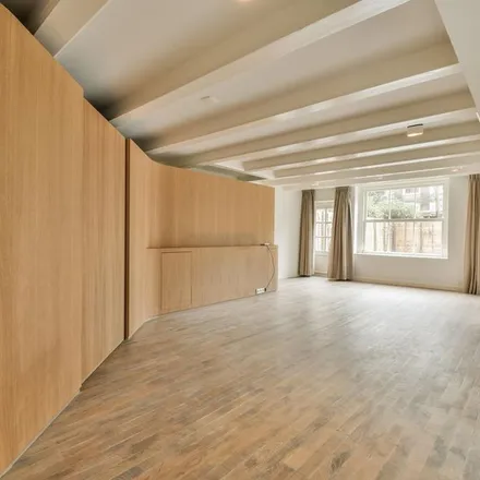 Rent this 4 bed apartment on Keizersgracht 481-1 in 1017 DL Amsterdam, Netherlands