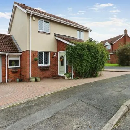 Buy this 4 bed house on Ainsdale Drive in Priorslee Village, TF2 9QJ