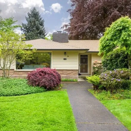 Buy this 2 bed house on 110 Lindner Lane in Eugene, OR 97404