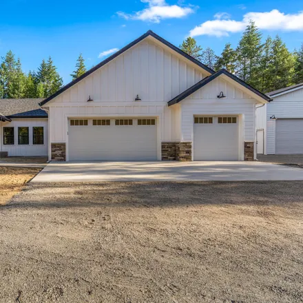 Buy this 4 bed house on 32300 2nd Avenue in Spirit Lake, Kootenai County