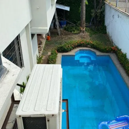 Rent this 7 bed house on Benito Juárez 501 in 090909, Guayaquil