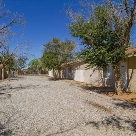 Image 3 - 1834 Elm Street, Rosamond, CA 93560, USA - Apartment for rent