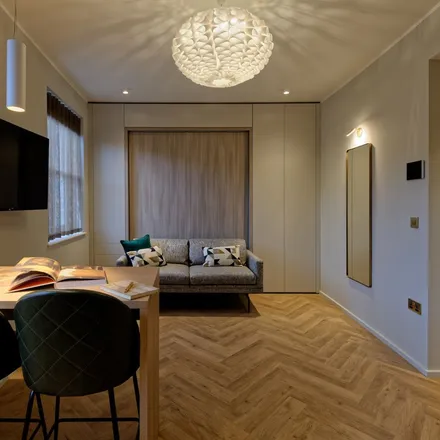 Image 5 - 9 Foulis Terrace, London, SW7 3LZ, United Kingdom - Apartment for rent