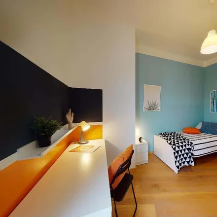 Rent this 5 bed room on Via Adolfo Ferrata in 25123 Brescia BS, Italy