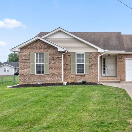 Rent this 3 bed house on 2669 Derby Drive in Spring Valley, Clarksville