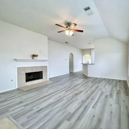 Rent this 4 bed house on 6902 Stoneyvale Drive in Fort Bend County, TX 77083