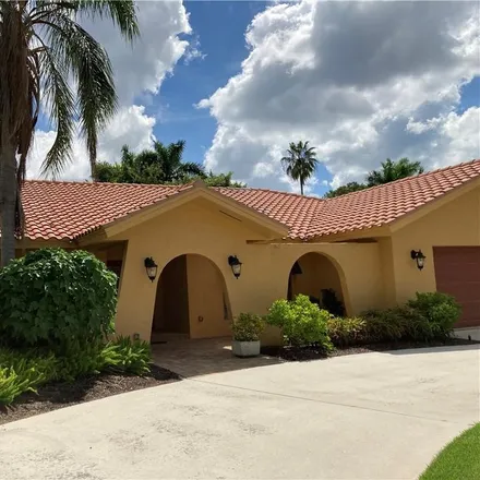 Rent this 3 bed house on 730 Willowhead Drive in Naples, FL 34103