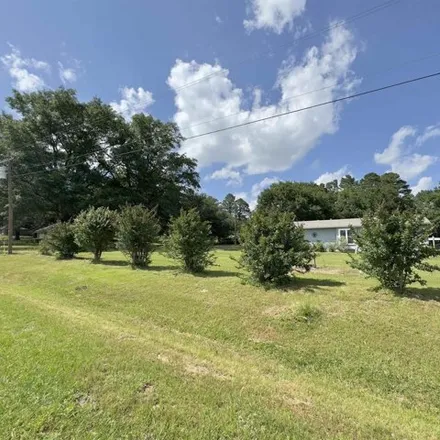 Buy this 3 bed house on 21983 County Road 2321 in Arp, Smith County