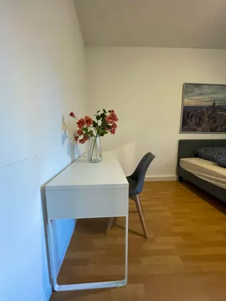 Rent this 1 bed room on Ludwig-Thoma-Straße 21 in 85221 Dachau, Germany