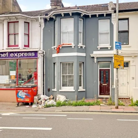 Rent this 6 bed townhouse on China Chef Express in 15 Beaconsfield Road, Brighton