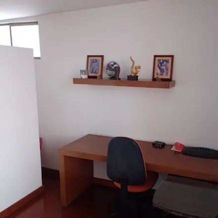 Buy this 4 bed house on Calle 25 in Fontibón, 110931 Bogota