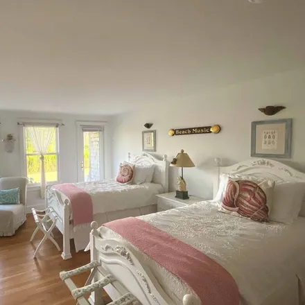 Rent this 5 bed house on Nantucket