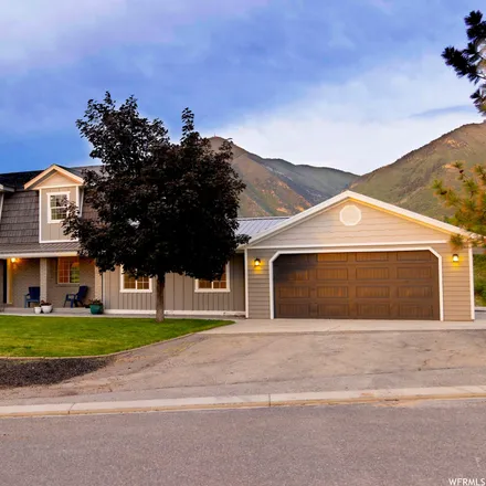 Buy this 5 bed house on 262 Fremont Way in Elk Ridge, Utah County