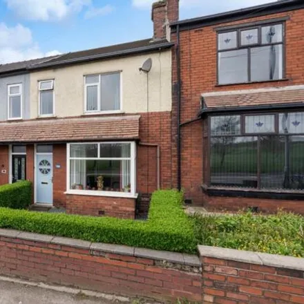 Buy this 2 bed townhouse on St Helens Road in Bolton, BL5 1AB