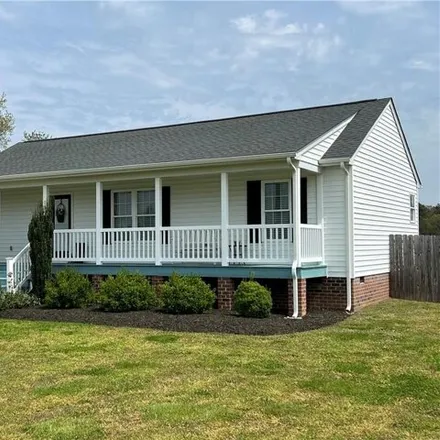 Buy this 3 bed house on 13 Farmers Dell Lane in Deltaville, Middlesex County