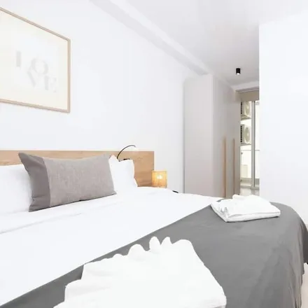 Rent this 2 bed apartment on 2042 Zandvoort