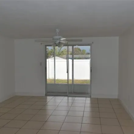 Image 8 - 10930 Norwood Avenue, Bayonet Point, FL 34668, USA - House for rent