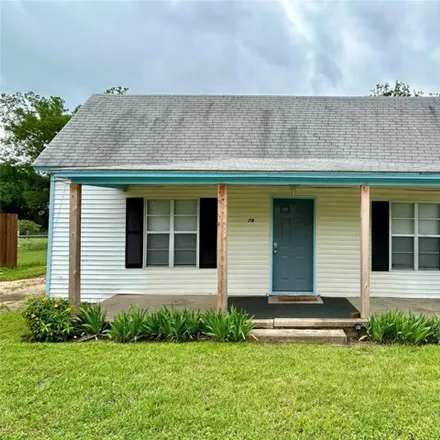 Image 1 - East First Street, Weatherford, TX 76086, USA - House for rent