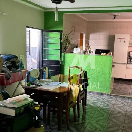 Rent this 3 bed house on Rua General Câmara in Ipiranga, Ribeirão Preto - SP