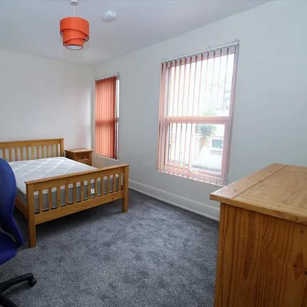 Image 6 - 2 - 32 Beaumont Avenue, Plymouth, PL4 8DX, United Kingdom - Room for rent