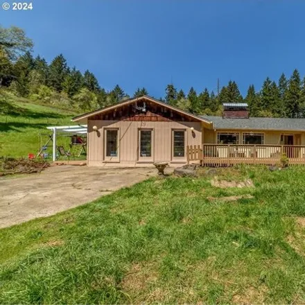 Buy this 3 bed house on 28141 Briggs Hill Road in Lane County, OR 97405
