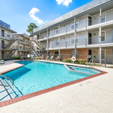 Rent this 2 bed apartment on 1195 West 16th Street in Houston, TX 77008