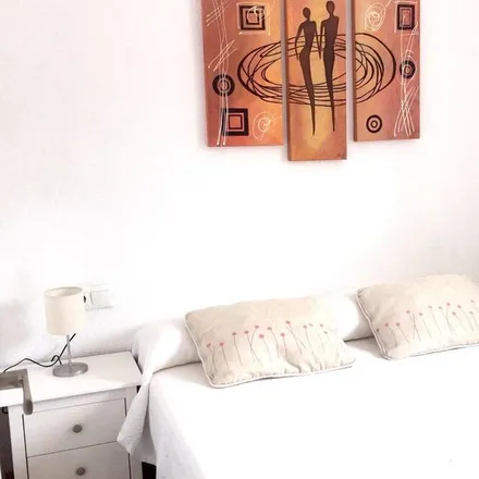 Rent this 5 bed house on Circuit de Calafat in Avinguda de la Mediterrània, 43860 l'Ametlla de Mar