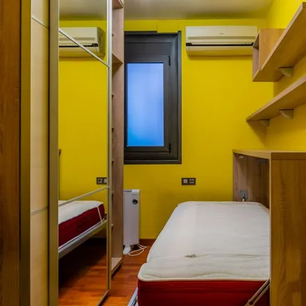 Rent this 3 bed room on Gran Via de les Corts Catalanes in 484, 08001 Barcelona