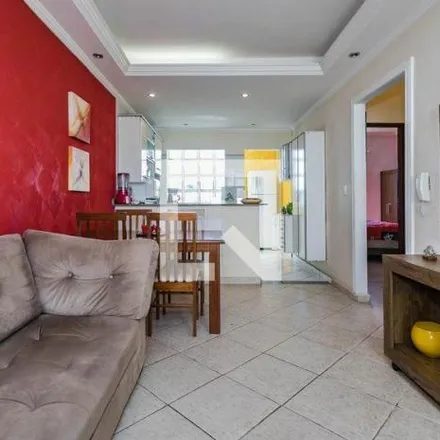 Rent this 2 bed house on Rua Anita Costa Leite in Vila Ressaca, Mogi das Cruzes - SP