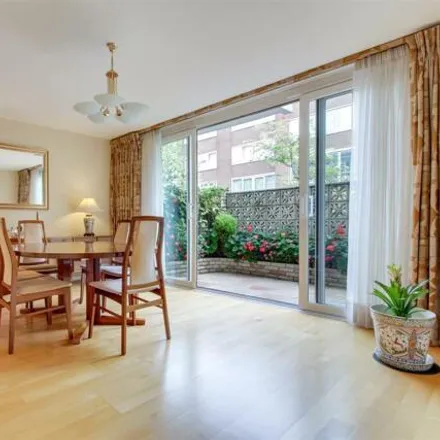 Buy this 4 bed townhouse on Meadowbank in Primrose Hill, London