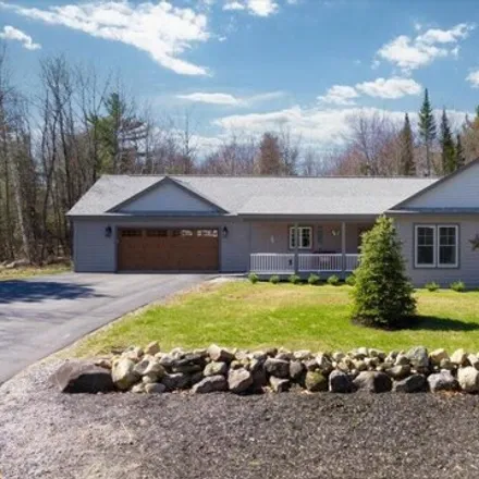 Buy this 3 bed house on 23 Fox Run in Turner, ME 04282