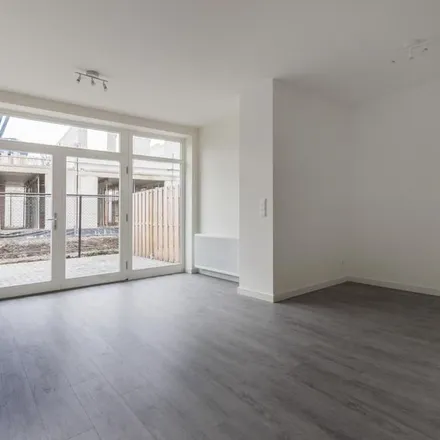 Rent this 1 bed apartment on Putstraat 18 in 6131 HL Sittard, Netherlands