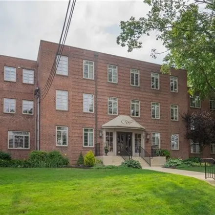 Rent this 1 bed condo on 20 Outlook Avenue in Fernridge Place, West Hartford