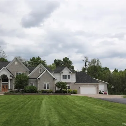 Buy this 7 bed house on 9019 Mountain Road in Gasport, Royalton