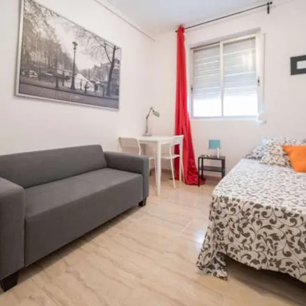 Image 2 - Carrer de Molinell, 12, 46010 Valencia, Spain - Apartment for rent