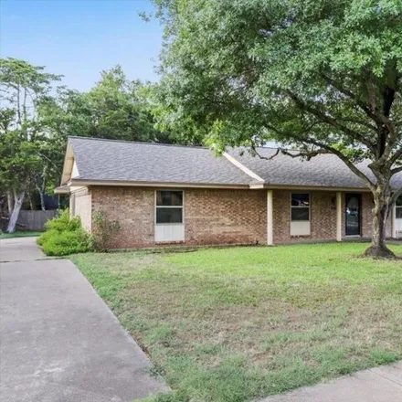 Image 3 - 1503 Sharon Dr, Cedar Hill, Texas, 75104 - House for sale