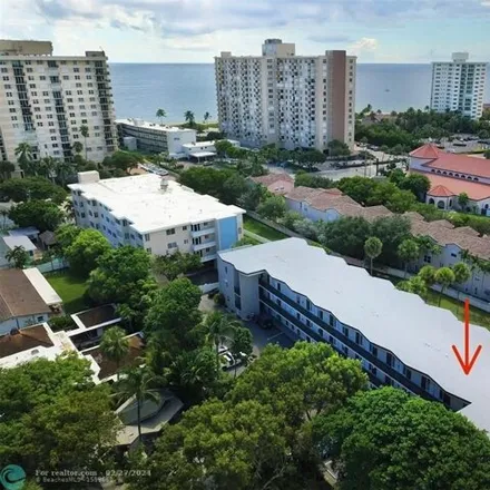 Image 1 - 2063 Oceanwalk Terrace, Lauderdale-by-the-Sea, Broward County, FL 33062, USA - Condo for sale