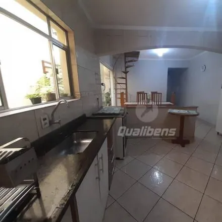 Buy this 3 bed house on Rua Augusto Pinheiro in Vila Feital, Mauá - SP