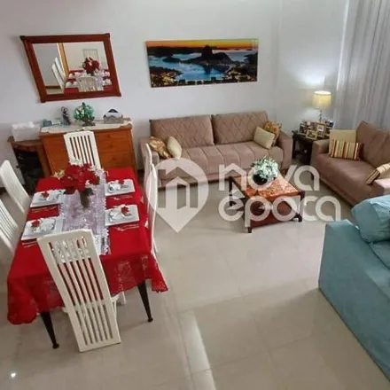 Buy this 3 bed apartment on Copa Sul Esquadrias de Alumínio in Rua Ubaldino do Amaral 70 - Lj C, Centro