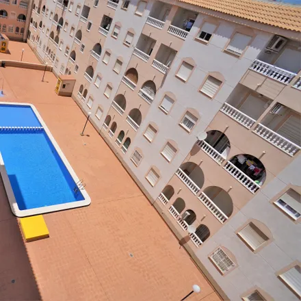 Image 9 - Eden Properties Investment, Calle Zoa, 58, 03182 Torrevieja, Spain - Apartment for rent