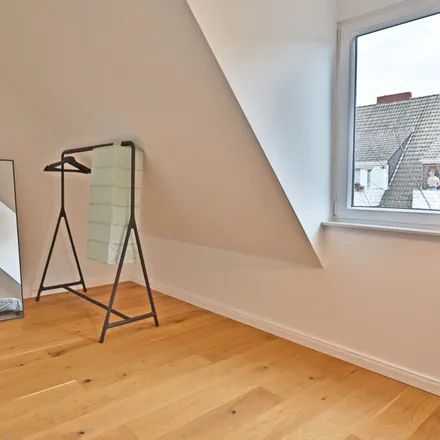 Image 2 - Rita-Bardenheuer-Straße 18, 28213 Bremen, Germany - Apartment for rent