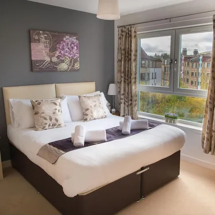 Rent this 2 bed apartment on City of Edinburgh in EH7 5FX, United Kingdom