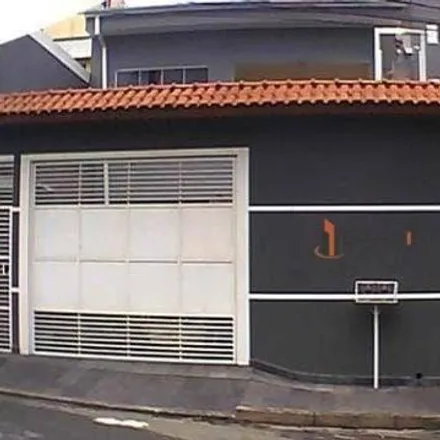 Buy this 3 bed house on Avenida Ulysses Borges de Siqueira in Brás Cubas, Mogi das Cruzes - SP